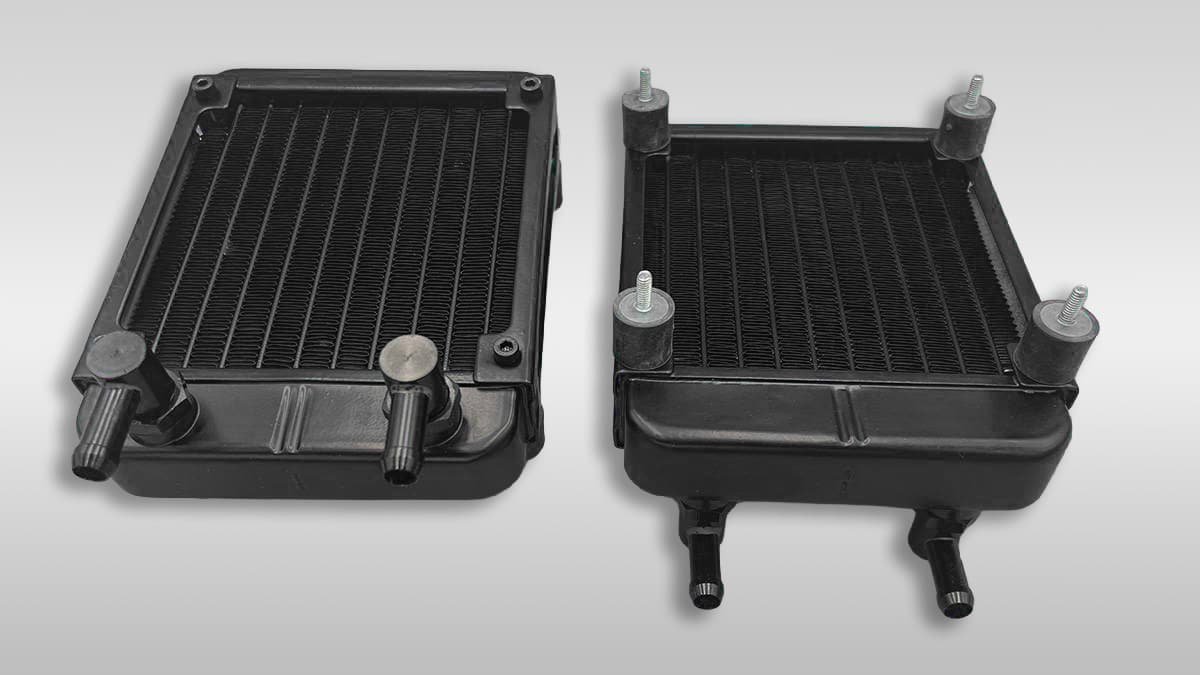引擎散热器